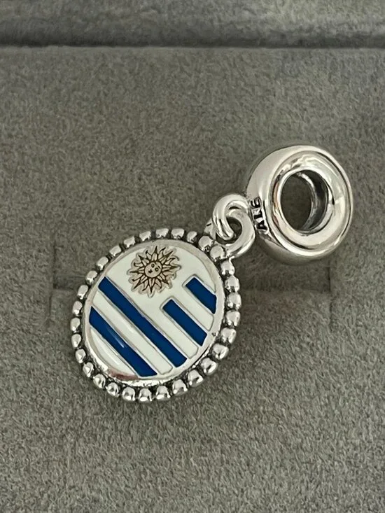 Pandora Uruguay Flag pendant - Picture 3 of 4